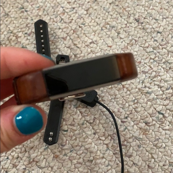 Fitbit - Picture 3 of 3